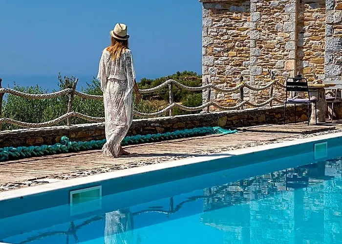 Alika Resort